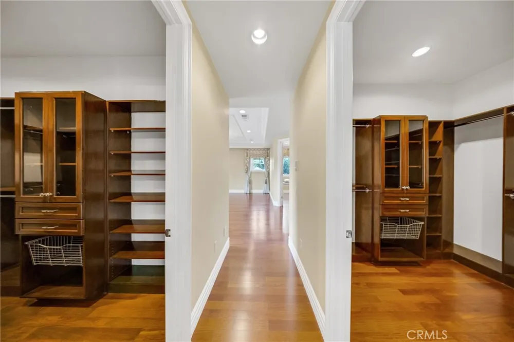2041 S 6th Arcadia, CA 91006
