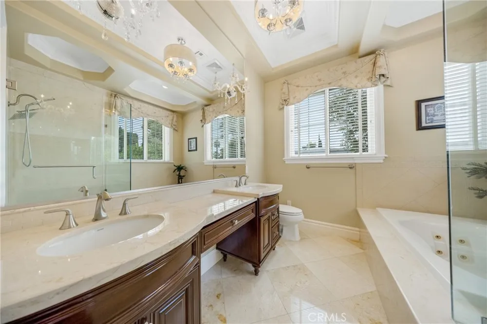 2041 S 6th Arcadia, CA 91006
