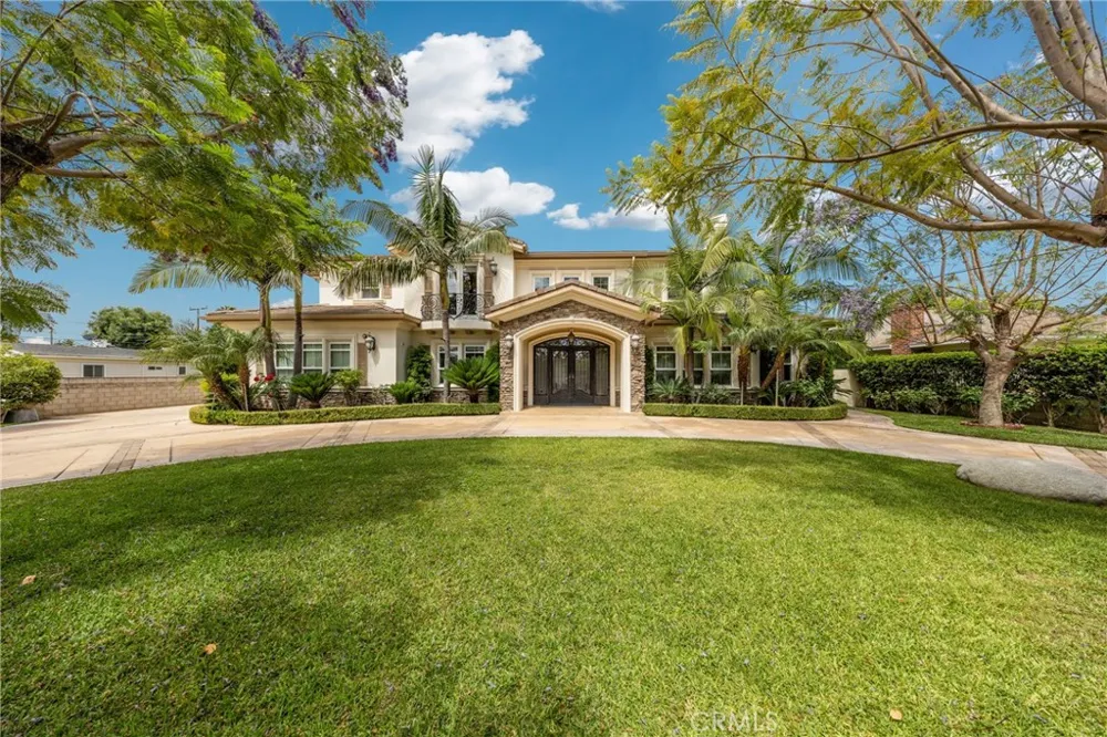 2041 S 6th Arcadia, CA 91006