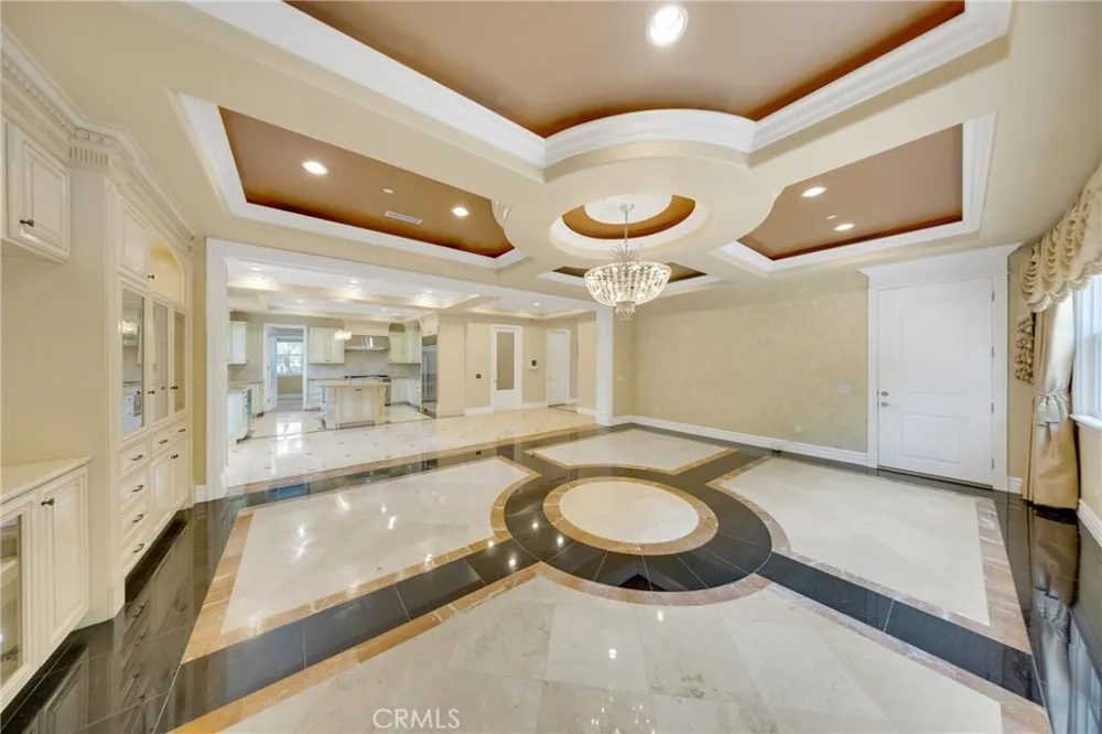 2041 S 6th Arcadia, CA 91006