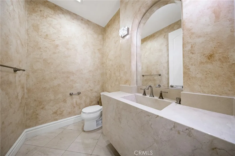 2041 S 6th Arcadia, CA 91006