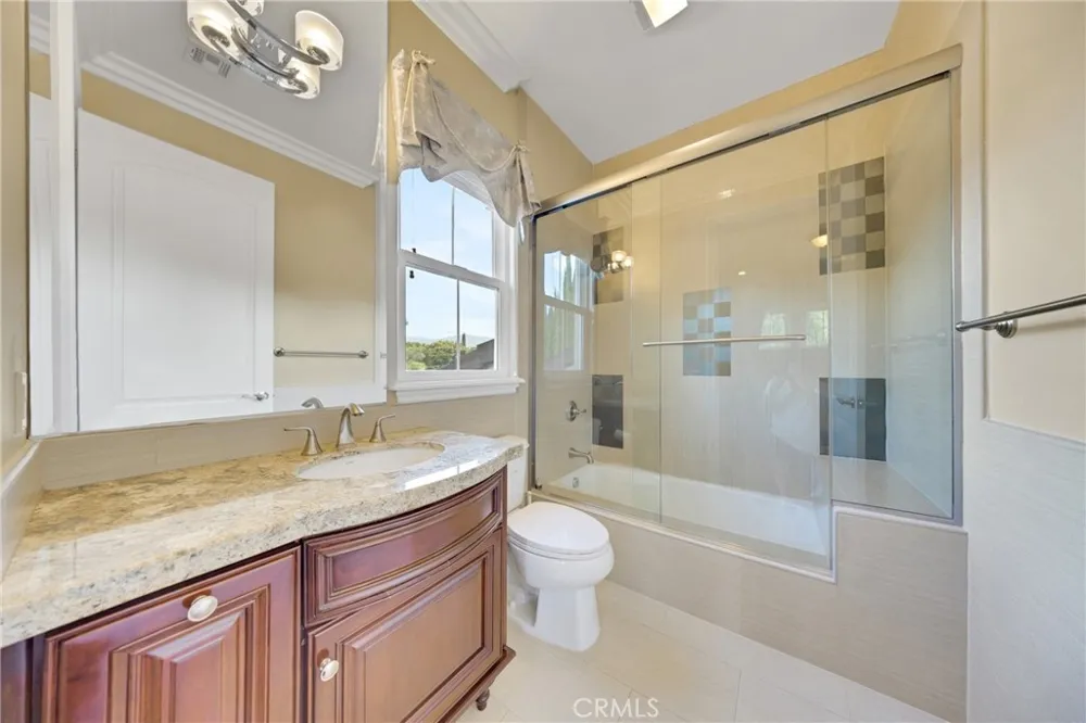 2041 S 6th Arcadia, CA 91006