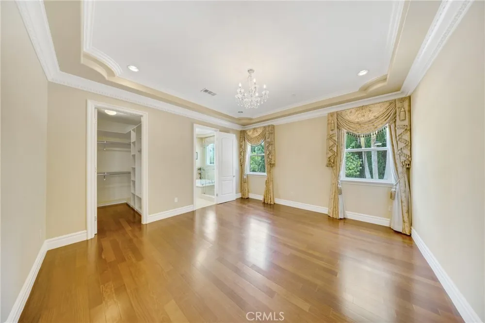 2041 S 6th Arcadia, CA 91006