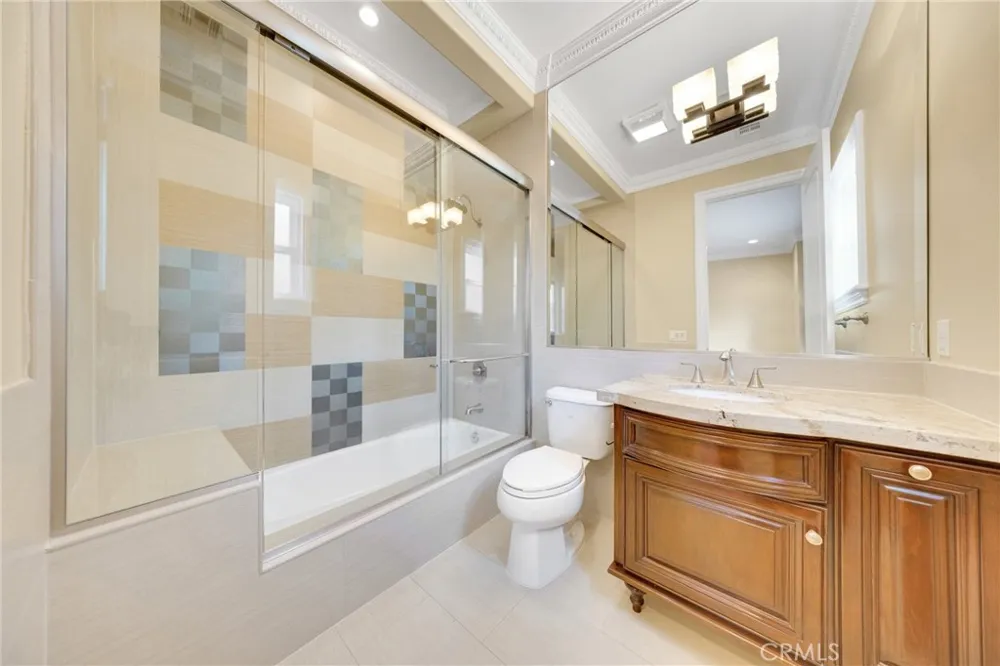2041 S 6th Arcadia, CA 91006