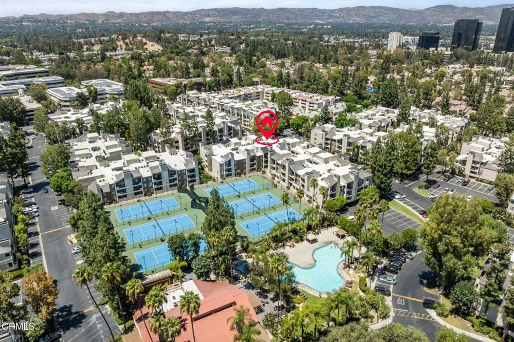 5565 Canoga Avenue #312 Woodland Hills, CA 91367