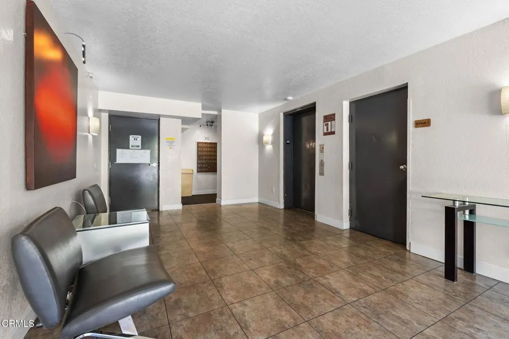 5565 Canoga Avenue #312 Woodland Hills, CA 91367