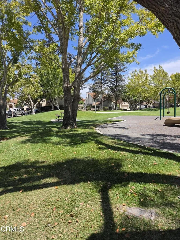 125 Via Solana Santa Paula, CA 93060