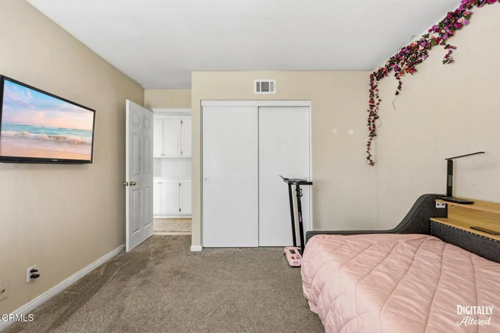 125 Via Solana Santa Paula, CA 93060