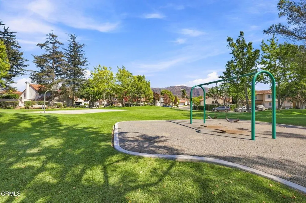 125 Via Solana Santa Paula, CA 93060
