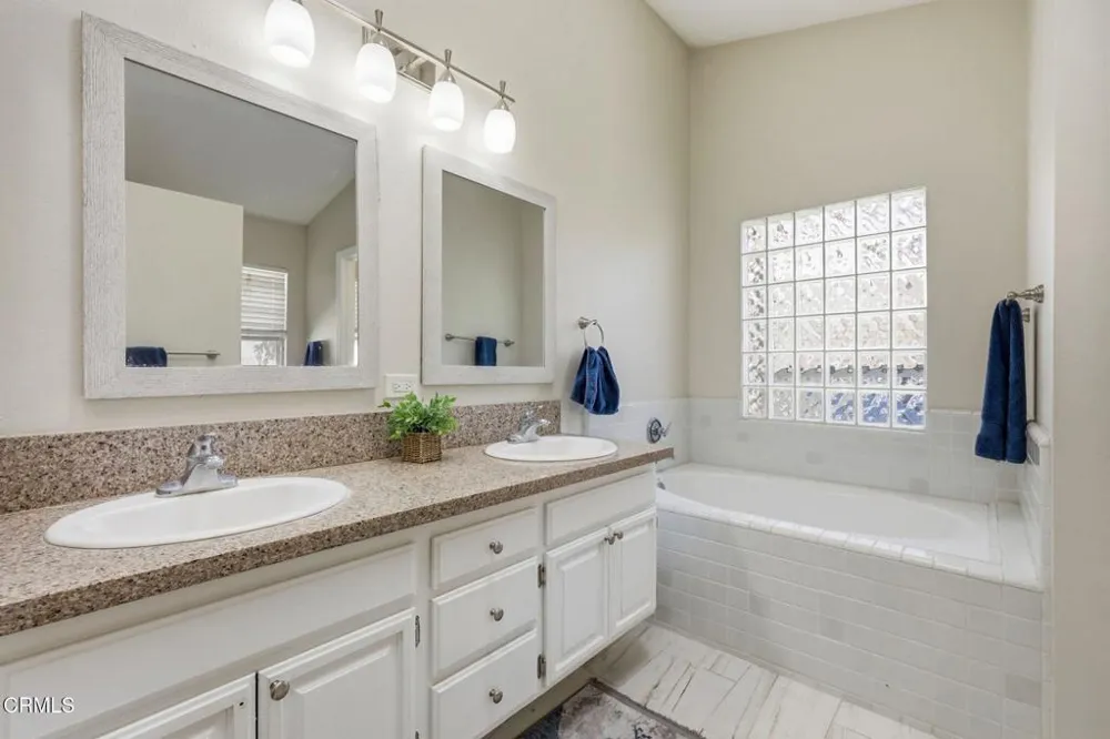 125 Via Solana Santa Paula, CA 93060