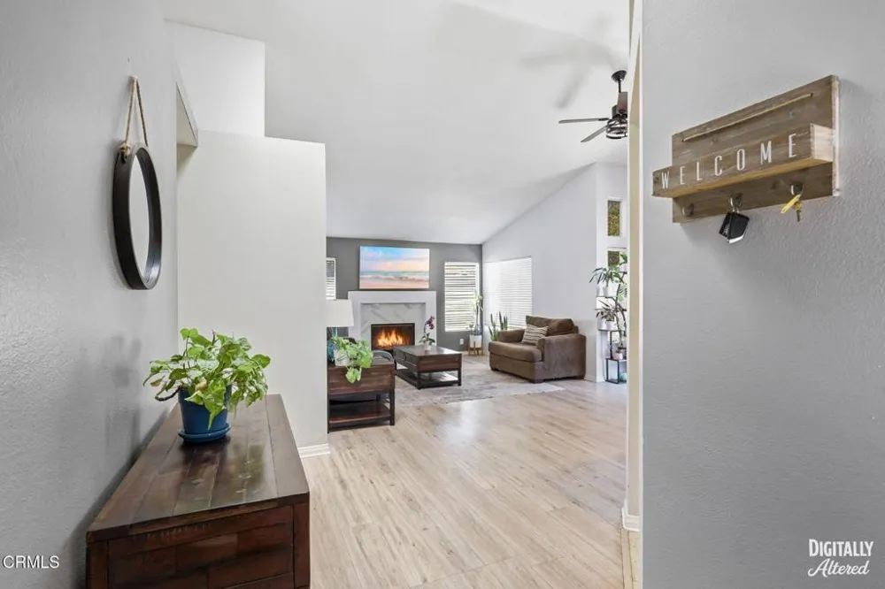 125 Via Solana Santa Paula, CA 93060