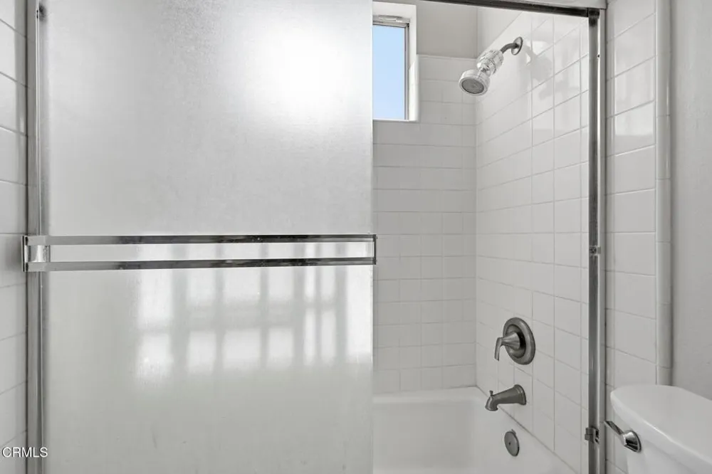 125 Via Solana Santa Paula, CA 93060