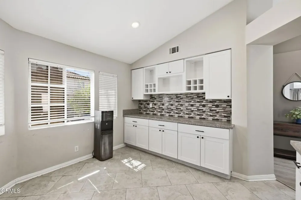 125 Via Solana Santa Paula, CA 93060