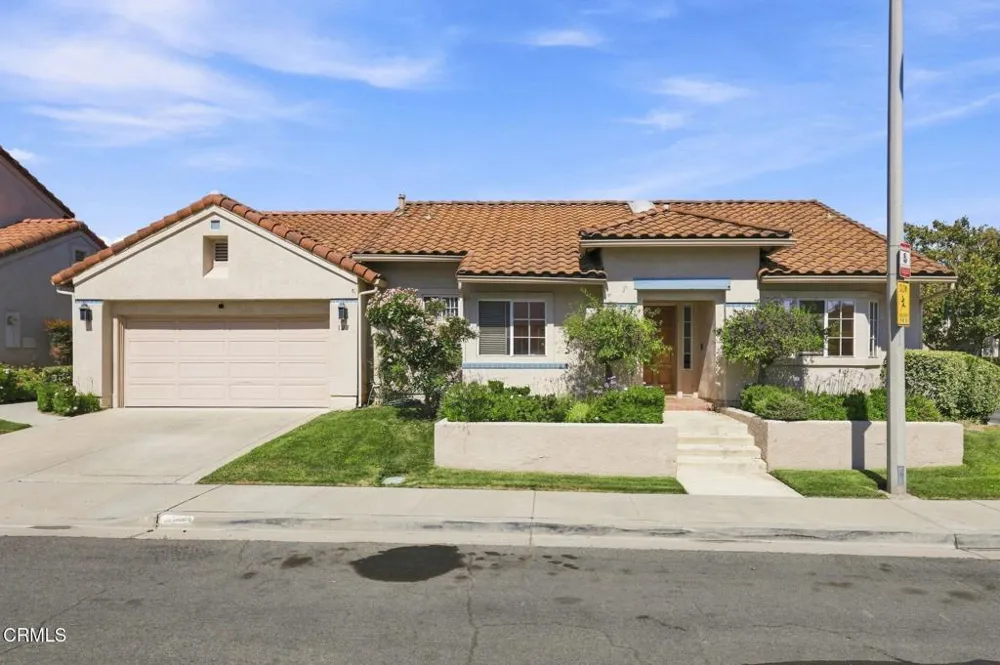 125 Via Solana Santa Paula, CA 93060