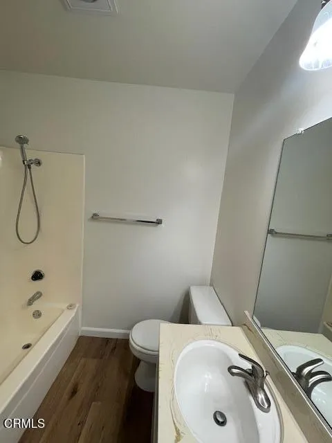 4950 Catamaran Street Oxnard, CA 93035
