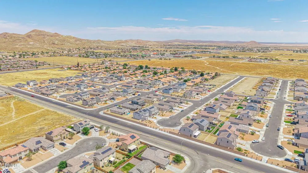 3559 Half Dome Avenue Rosamond, CA 93560