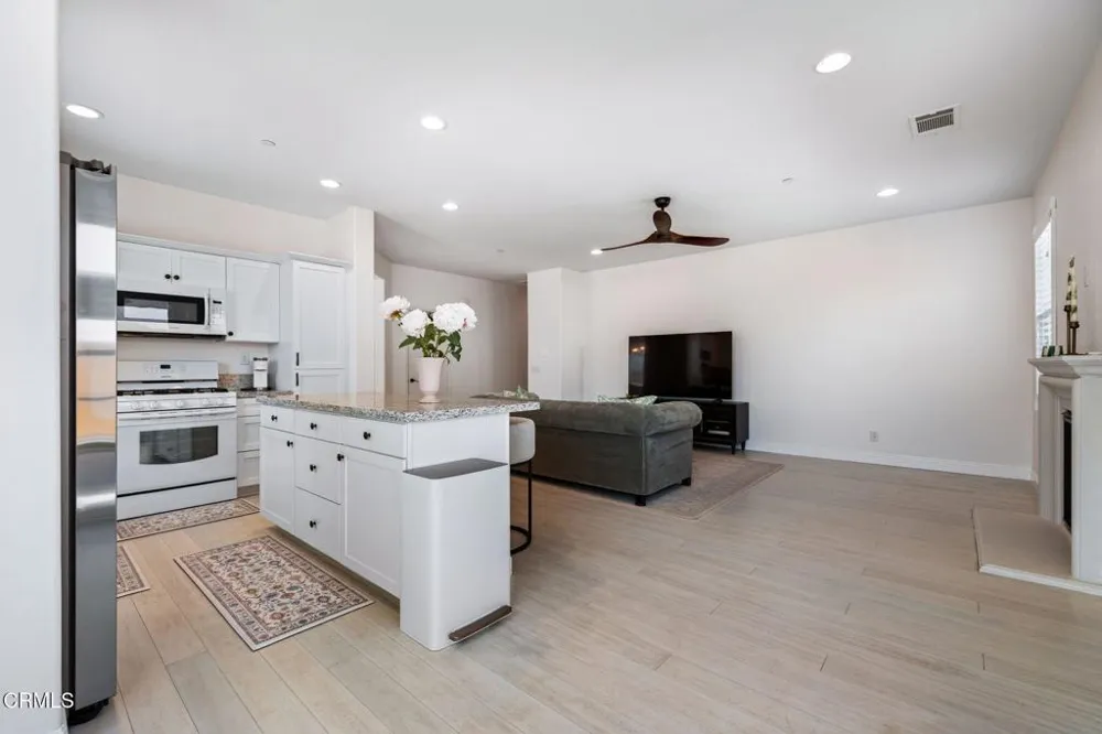 3559 Half Dome Avenue Rosamond, CA 93560