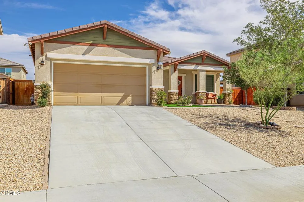 3559 Half Dome Avenue Rosamond, CA 93560