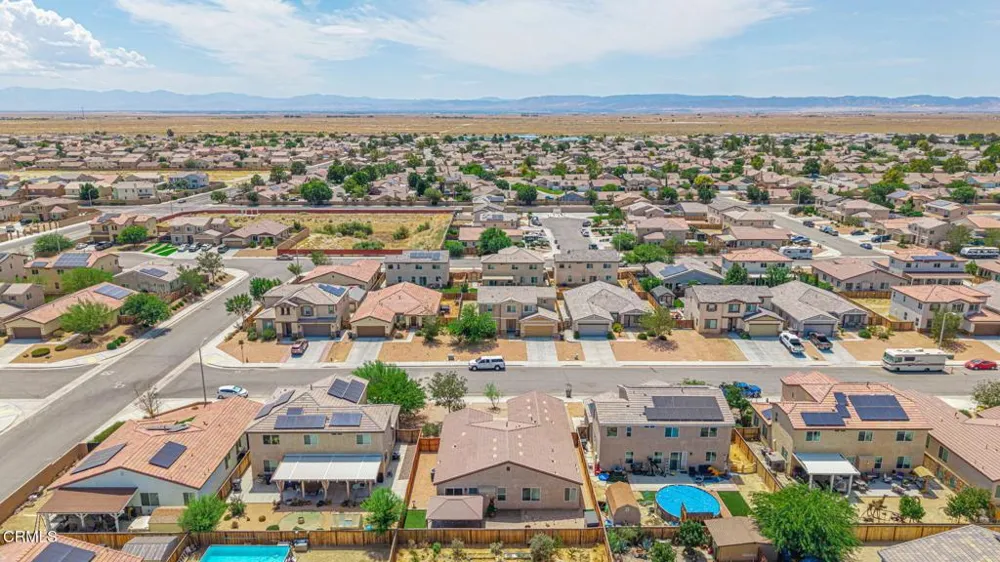 3559 Half Dome Avenue Rosamond, CA 93560