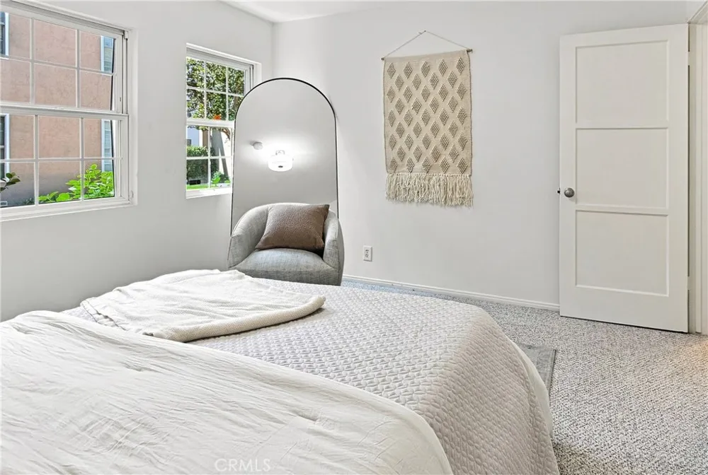15034 Dickens Street #4 Sherman Oaks, CA 91403