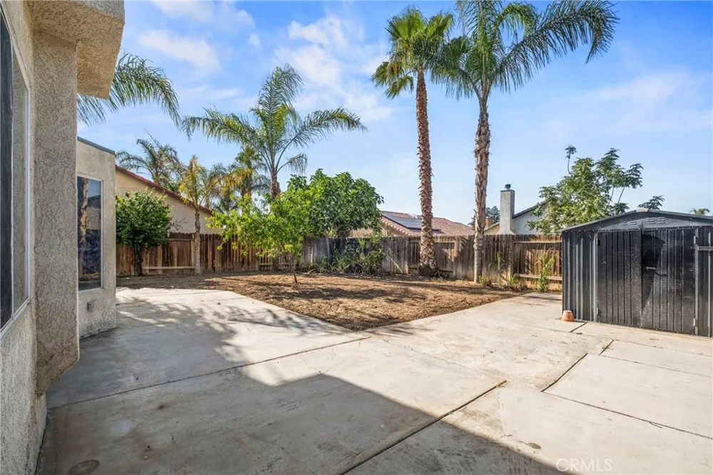 6200 Trinidad Court Bakersfield, CA 93313
