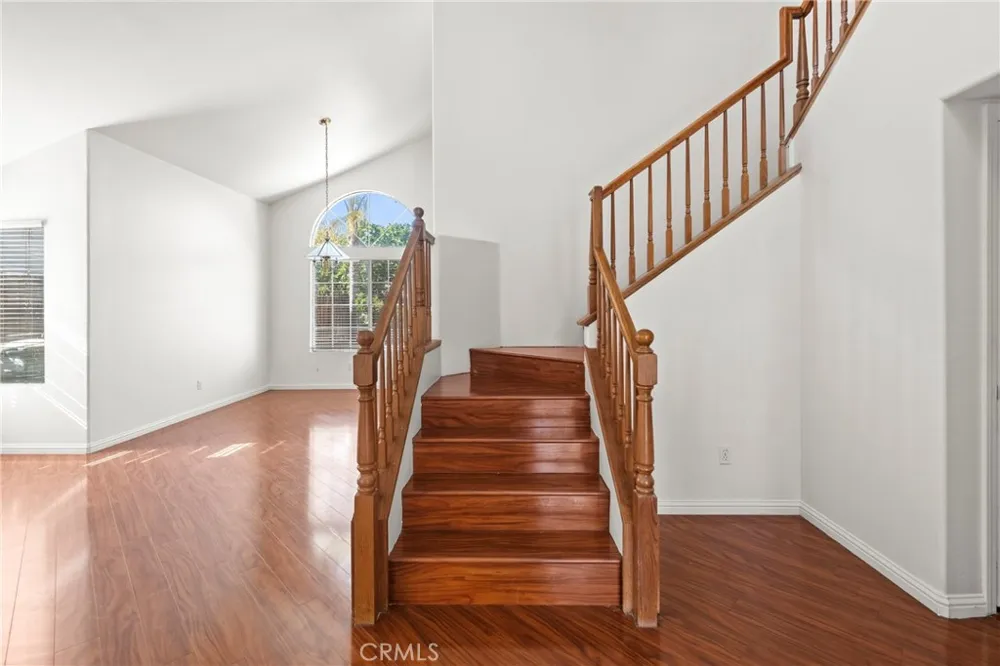 6200 Trinidad Court Bakersfield, CA 93313
