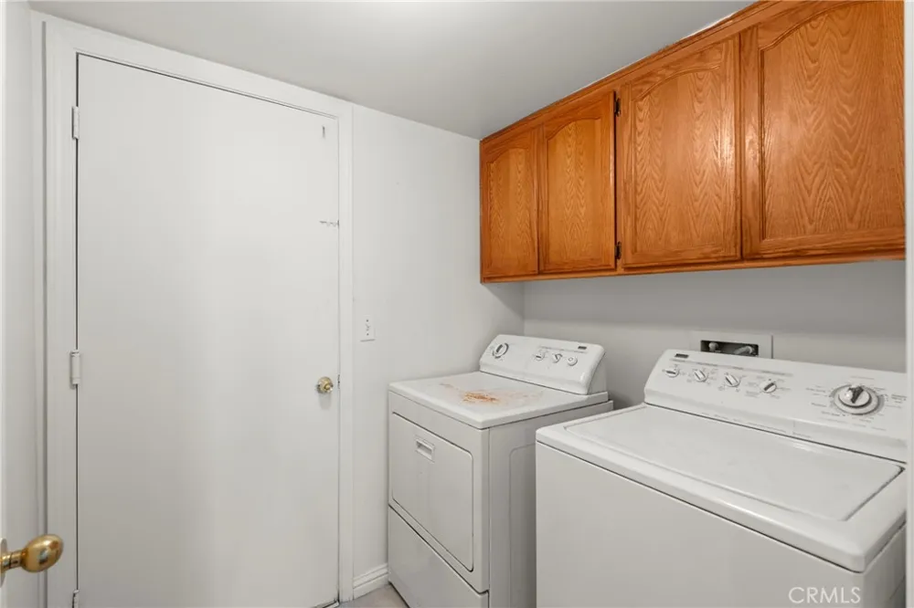 6200 Trinidad Court Bakersfield, CA 93313