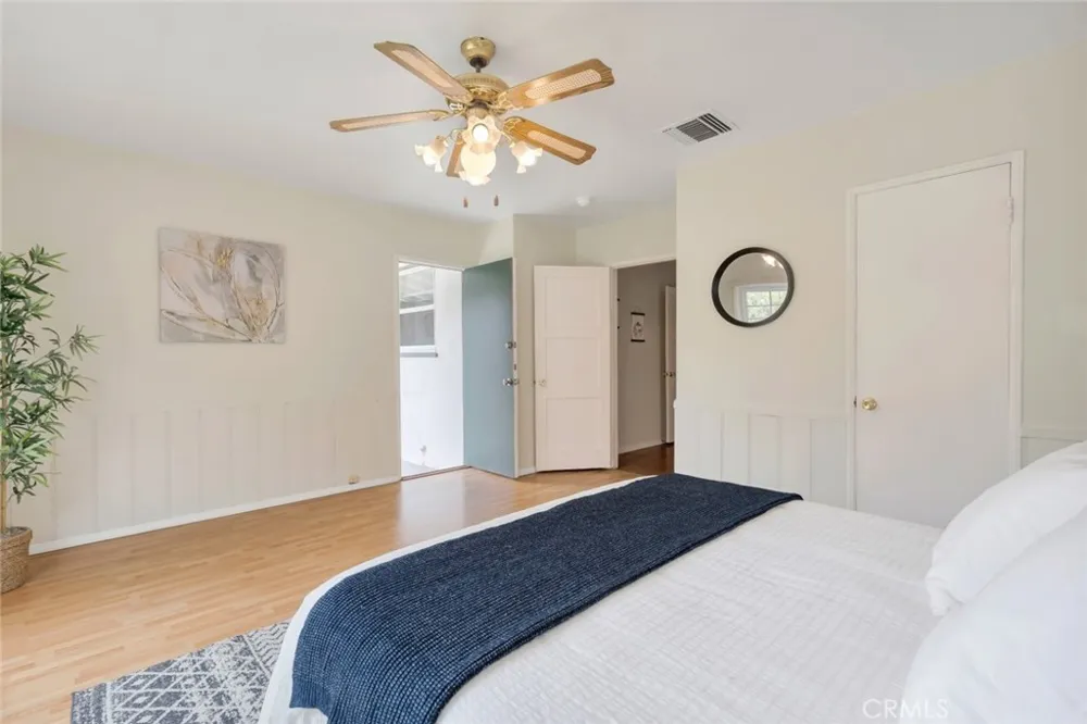 400 University Avenue Burbank, CA 91504