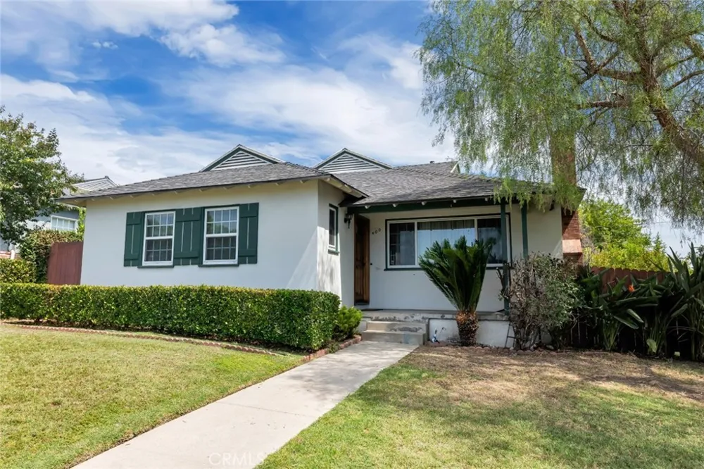 400 University Avenue Burbank, CA 91504