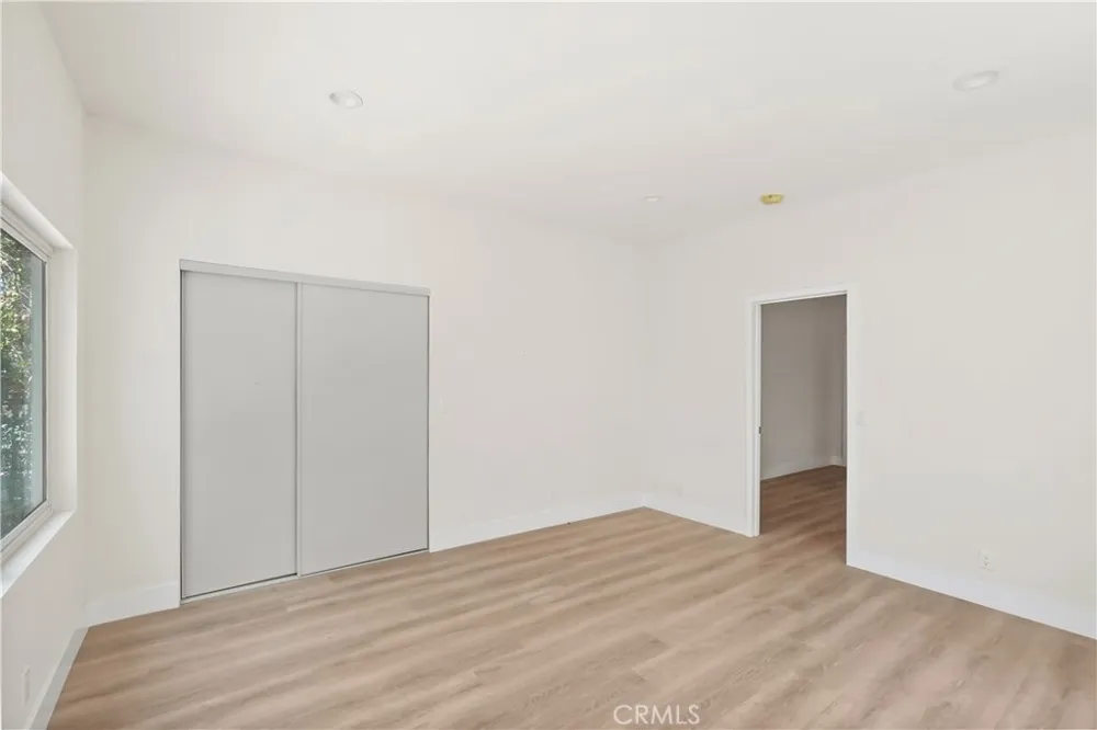 1530 Mariposa Hollywood, CA 90027