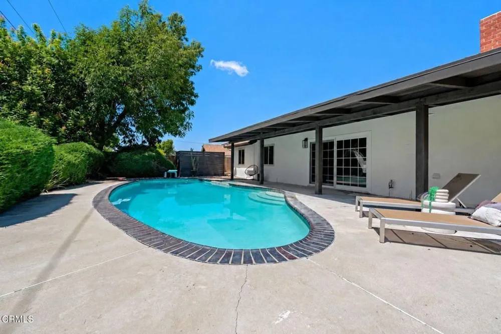 2219 Goldsmith Avenue Thousand Oaks, CA 91360
