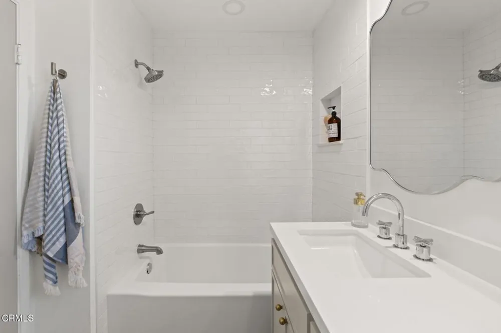 2219 Goldsmith Avenue Thousand Oaks, CA 91360