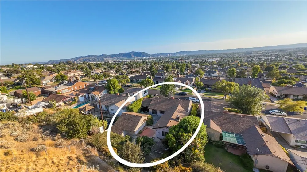 1818 Hilton Drive Burbank, CA 91504