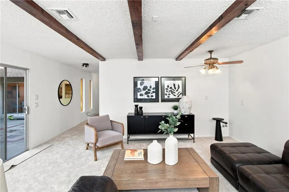 1818 Hilton Drive Burbank, CA 91504