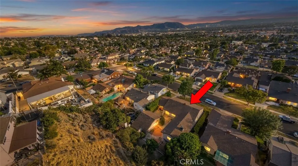 1818 Hilton Drive Burbank, CA 91504