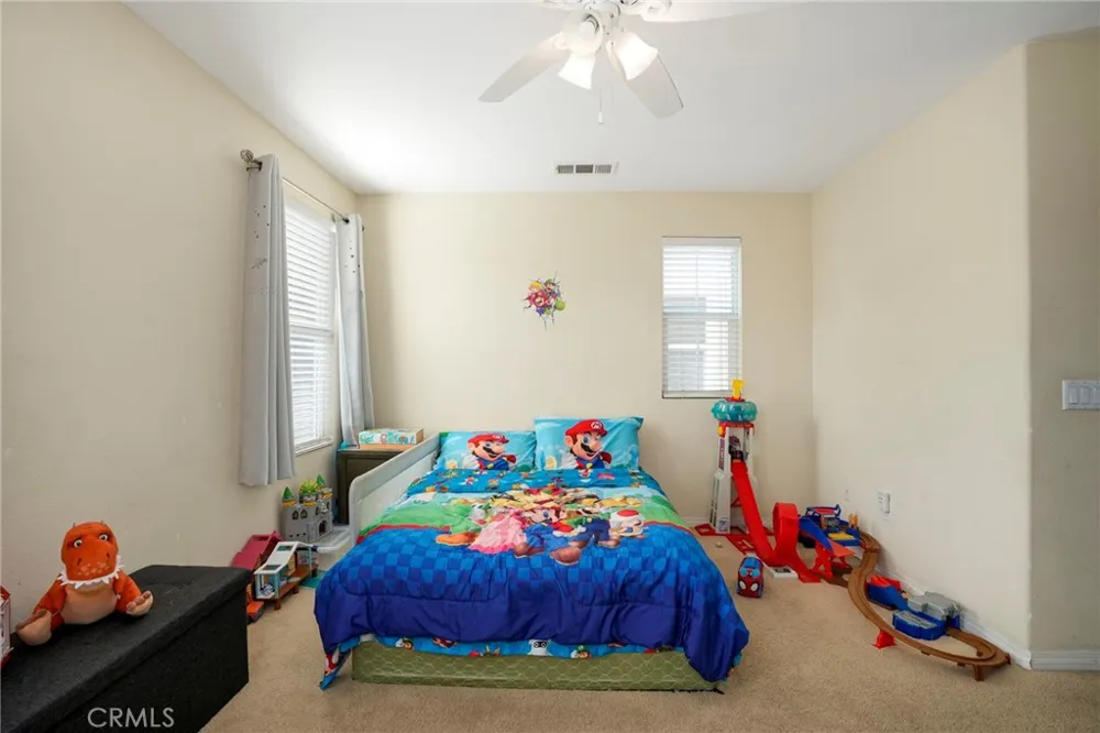 31770 Paseo Bonito Castaic, CA 91384