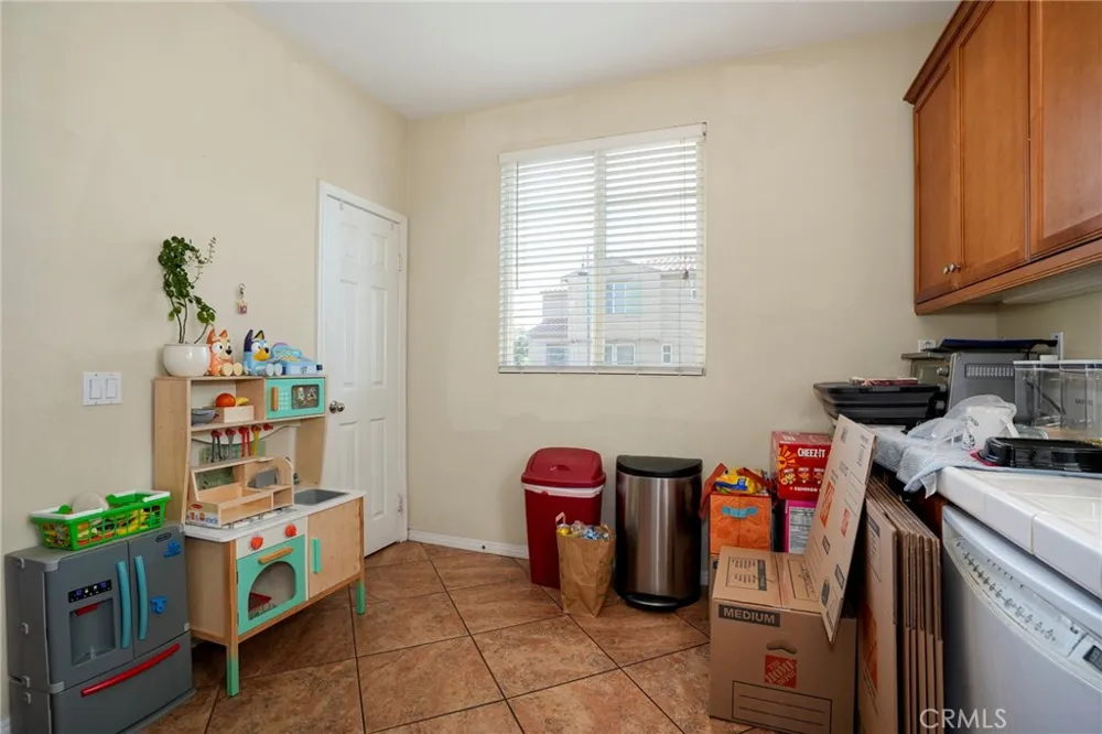 31770 Paseo Bonito Castaic, CA 91384