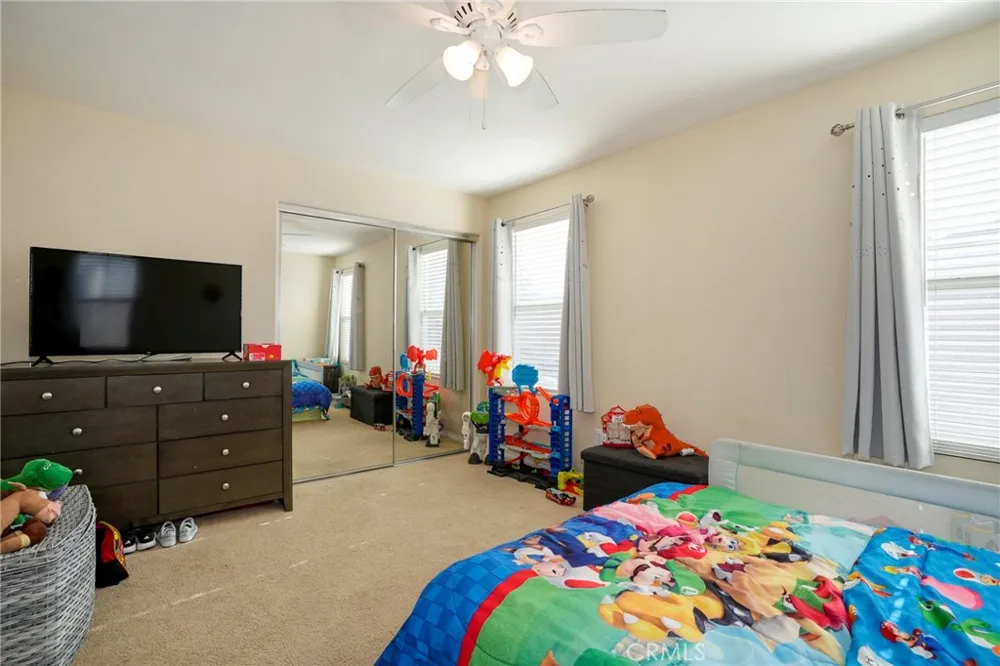 31770 Paseo Bonito Castaic, CA 91384