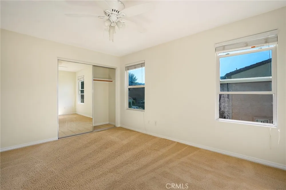 31770 Paseo Bonito Castaic, CA 91384