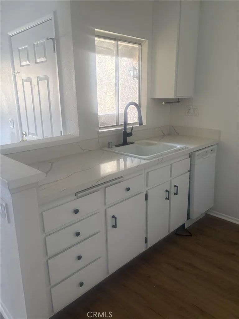 4545 Alamo #G Simi Valley, CA 93063