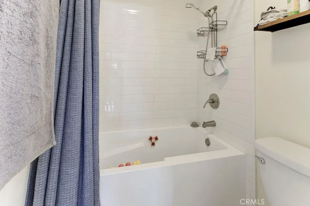 5334 Lindley Los Angeles, CA 91316