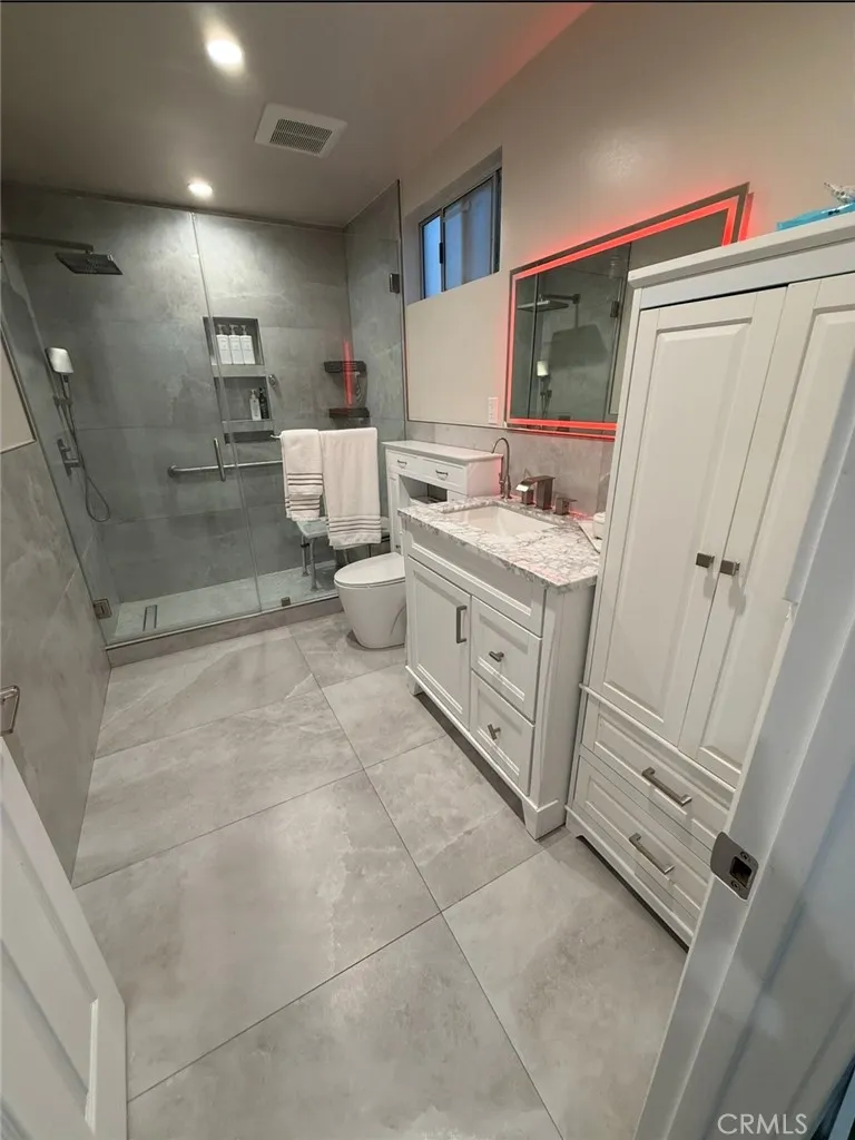 19928 Chase Street #23 Winnetka, CA 91306