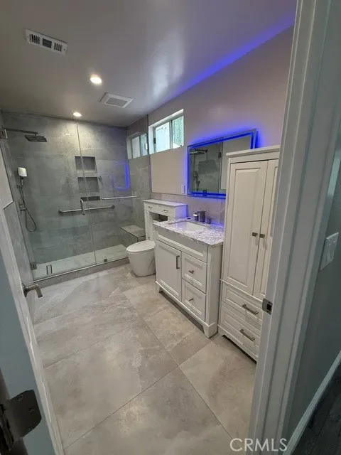 19928 Chase Street #23 Winnetka, CA 91306