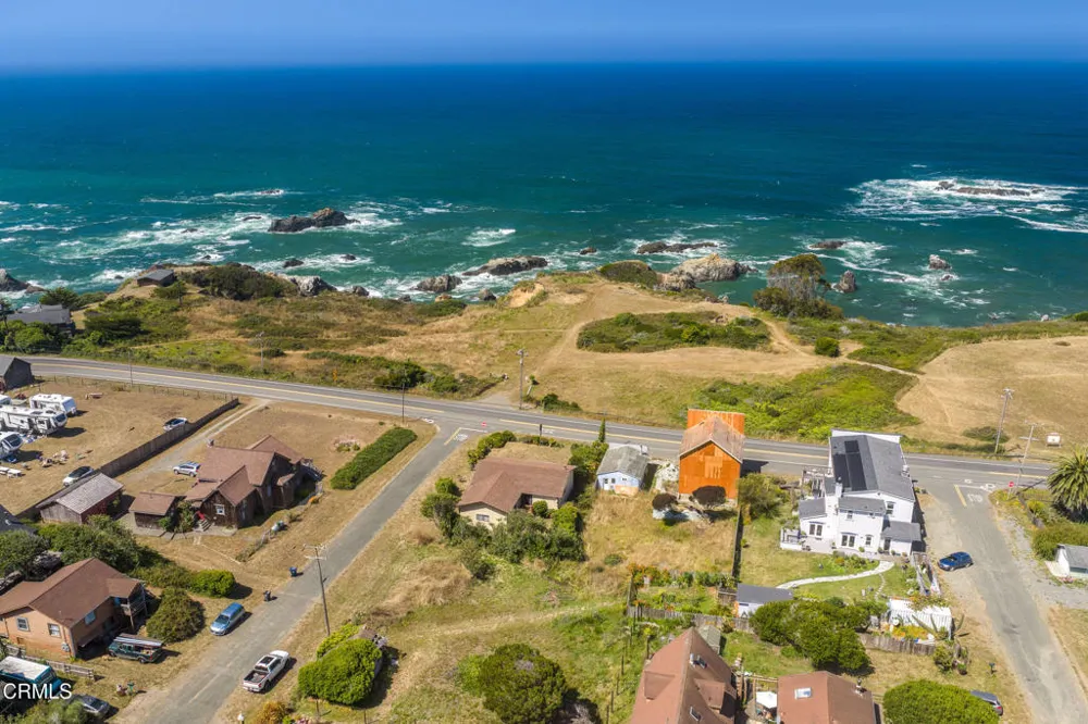 38901 N Highway 1 Westport, CA 95488
