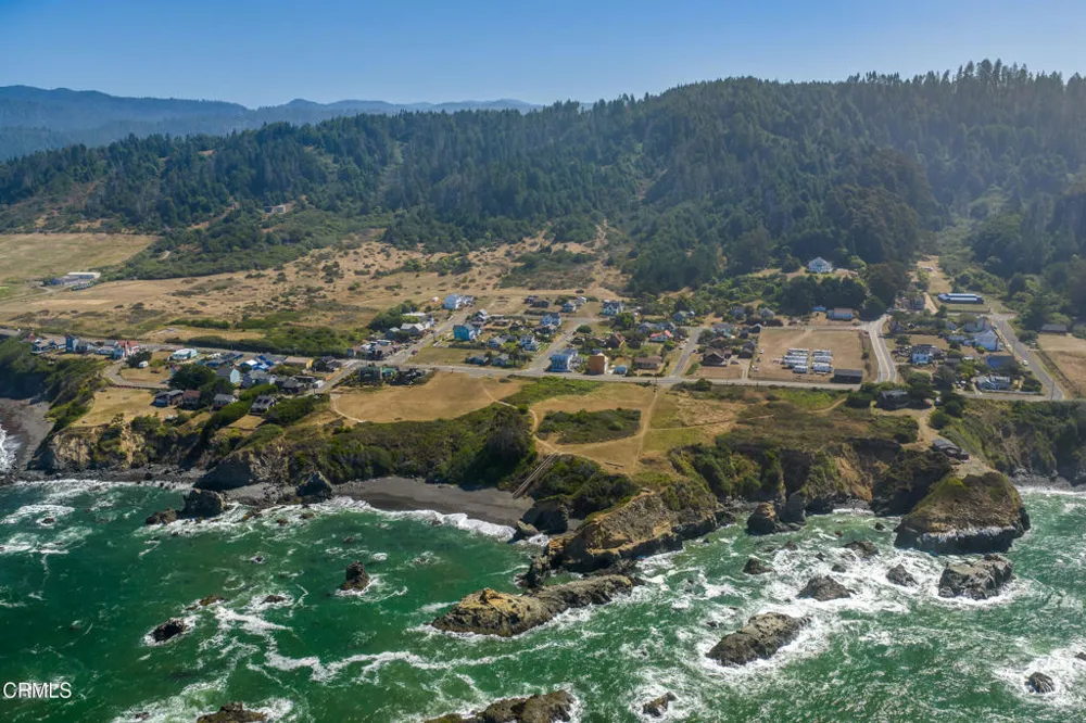38901 N Highway 1 Westport, CA 95488