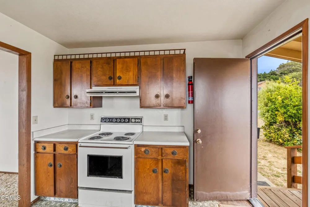 38901 N Highway 1 Westport, CA 95488