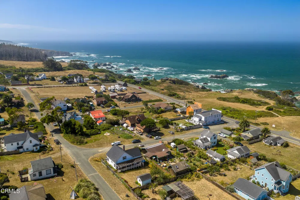 38901 N Highway 1 Westport, CA 95488