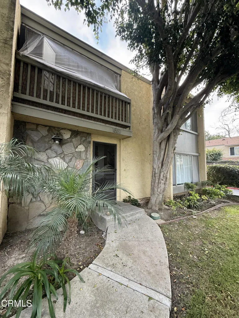 1651 Addax Circle Ventura, CA 93003