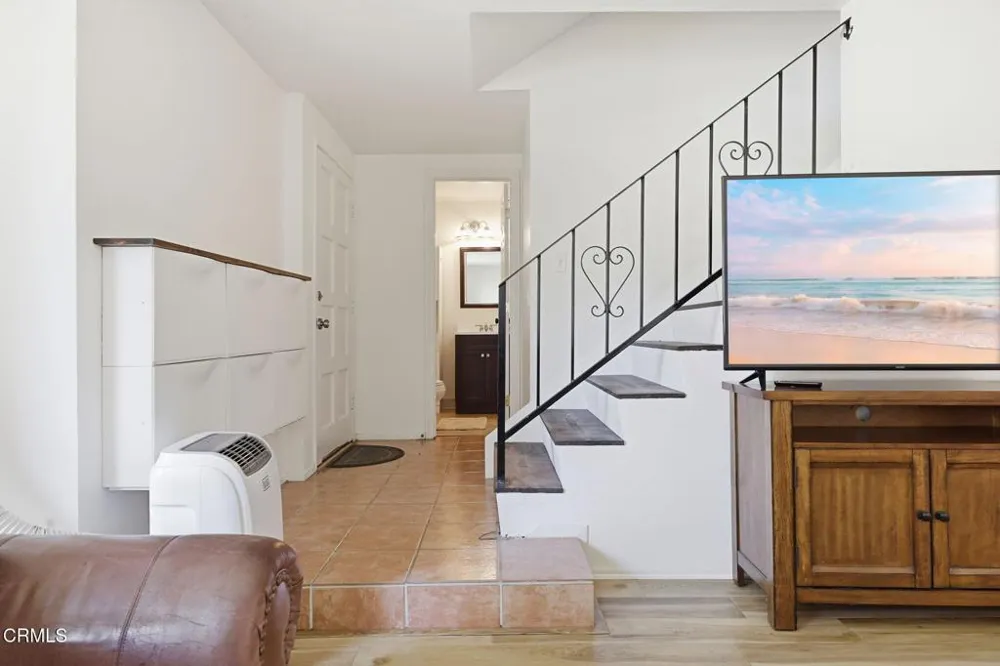 1651 Addax Circle Ventura, CA 93003
