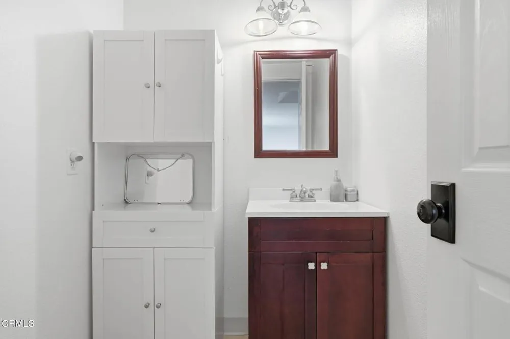 1651 Addax Circle Ventura, CA 93003